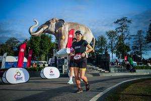 BIB: 
                            <button type="button" onclick="openModal(26541715)" class="btn btn-primary btn-sm float-right btn-popup" data-toggle="modal" data-target=".modal-high-quality">
                        <i class="fas fa-shopping-cart"></i> Add to Cart
                    </button>
                                            <button type="button" onclick="isThisMe(26541715, true)" class="btn btn-success btn-sm float-right btn-popup btn-isme hidden" data-toggle="tooltip" data-placement="bottom" title="นี่คือรูปของคุณใช่ไหม คลิกที่นี่เพื่อเอาเข้าอัลบั้ม">
                        <i class="fas fa-plus"></i> Add to album
                    </button>
                    <button type="button" onclick="isThisMe(26541715, false)" class="btn btn-warning btn-sm float-right btn-popup btn-isnotme hidden">
                        <i class="fas fa-ban"></i> Remove from album
                    </button>